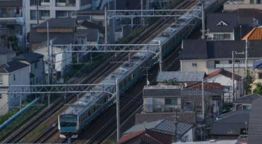 Nine injured in a knife fight in the Tokyo S-Bahn